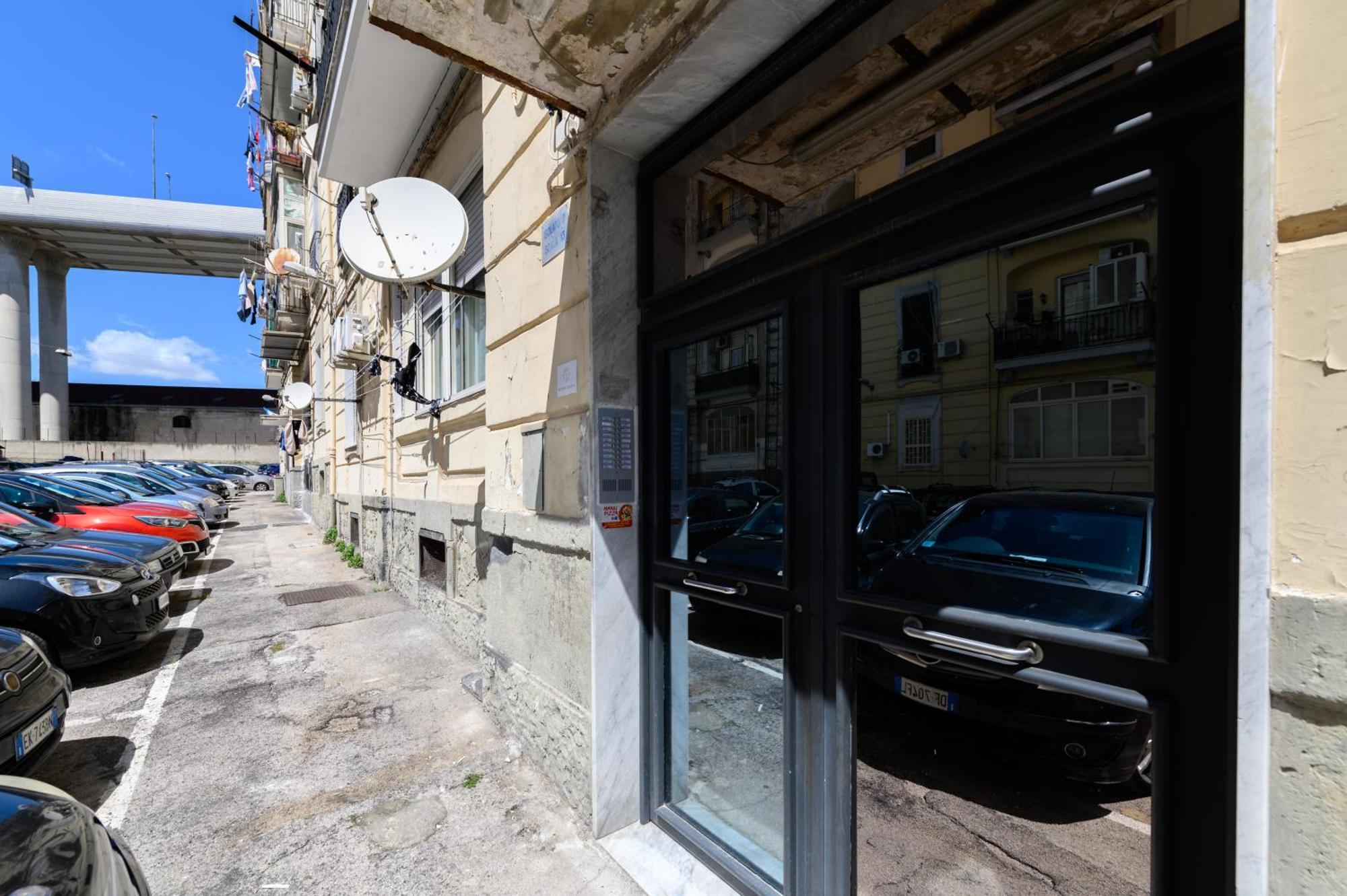Domus Romeo Daire Napoli Dış mekan fotoğraf